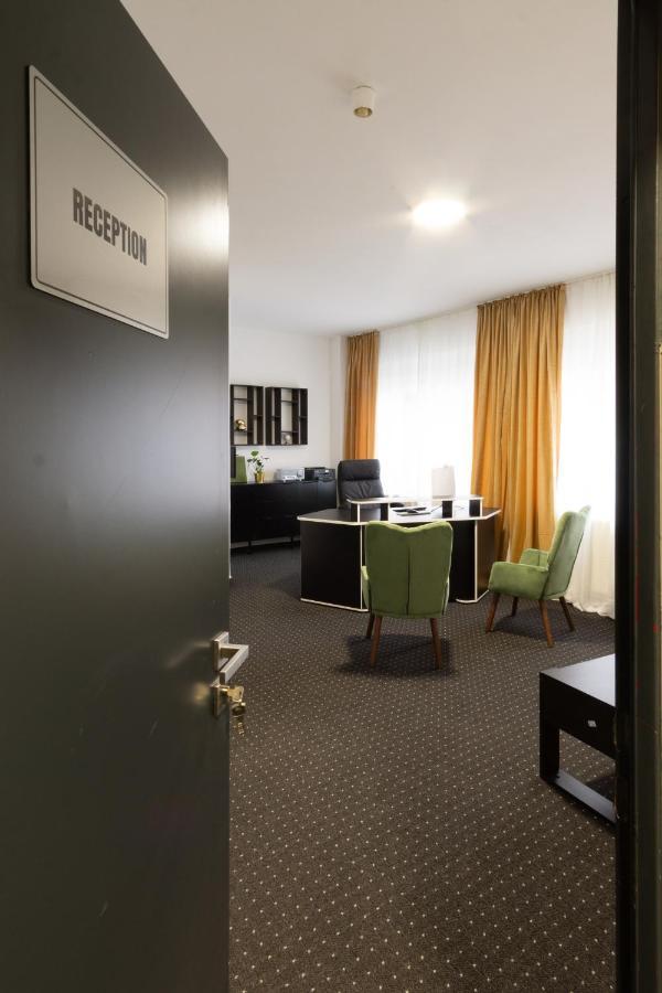 Bed And Breakfast 33 Duisburgo Esterno foto